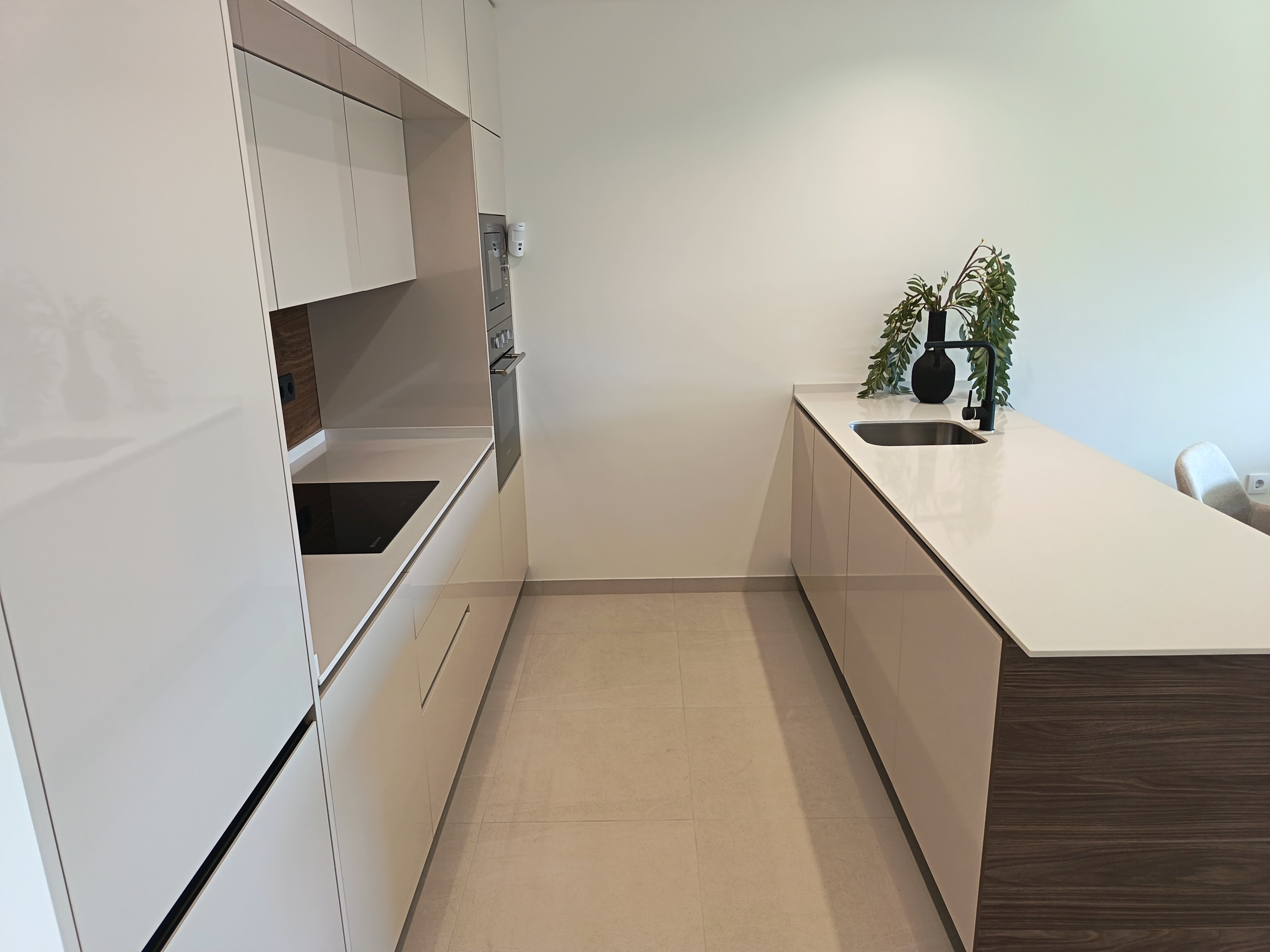 Prodej bytu 3+kk v osobním vlastnictví 97 m², Torrevieja