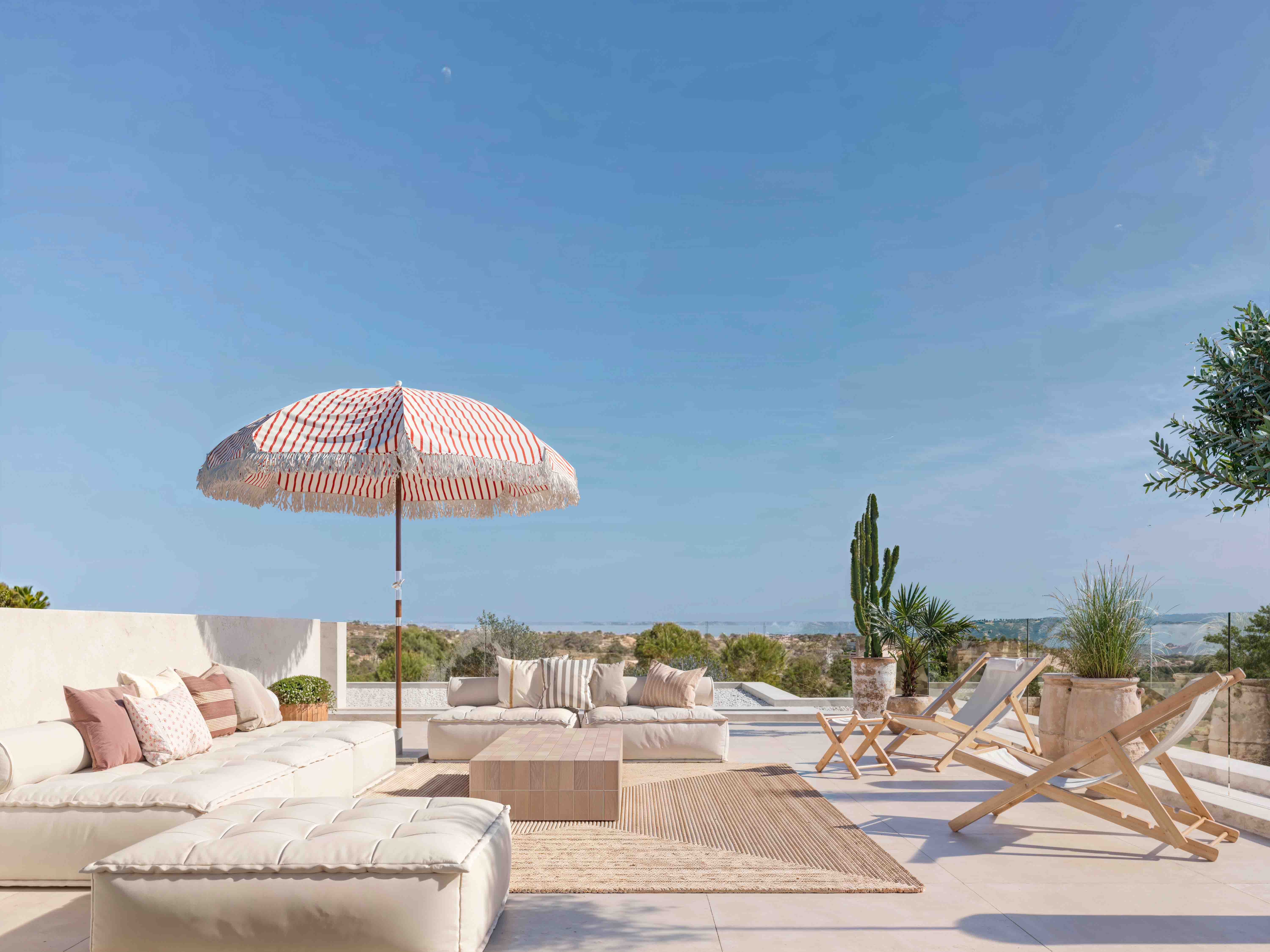 Arbórea Villas – Las Colinas Golf & Country Club